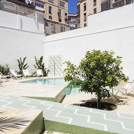 Aspasios Garden Apartment *