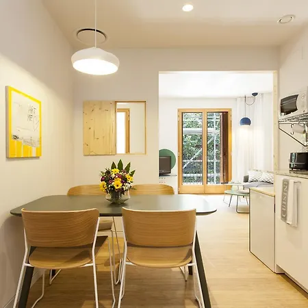 Aspasios Garden Apartment *